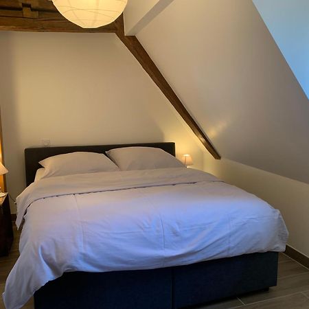 Le Clocher " Sous Les Combles" Parking Gratuit Beblenheim Esterno foto