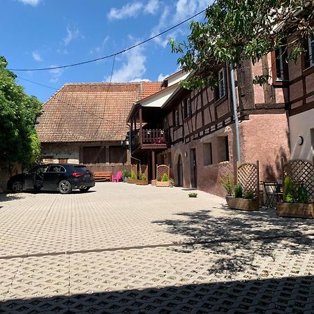 Le Clocher " Sous Les Combles" Parking Gratuit Beblenheim Esterno foto